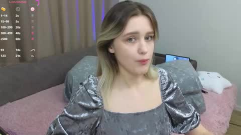 Dusya online show from 02/24/25, 04:36