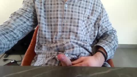 Snapshot of dutch26183 chatting on 03/03/25, 10:38 Dutch2618 online show from 03/03/25, 10:38