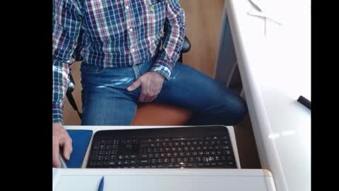 dutchpornking2 online show from 02/02/25, 12:24