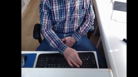 dutchpornking2 online show from 02/03/25, 12:36