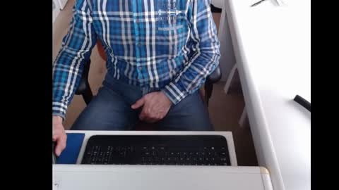 dutchpornking2 online show from 02/24/25, 08:06