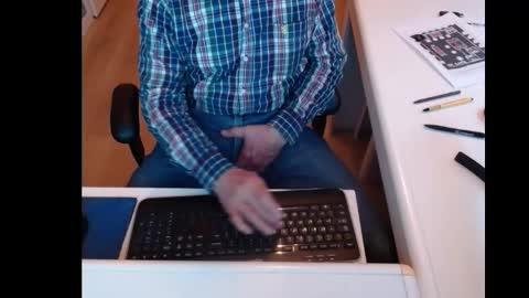 dutchpornking2 online show from 02/28/25, 08:09