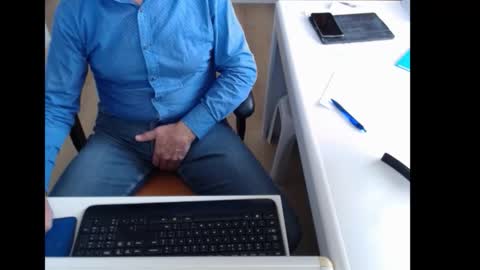 dutchpornking2 online show from 10/30/25, 09:44