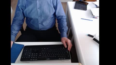 dutchpornking2 online show from 11/24/25, 08:03