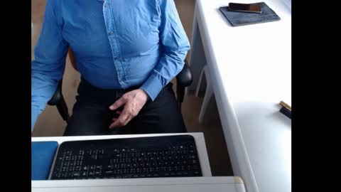 dutchpornking2 online show from 04/14/26, 11:05