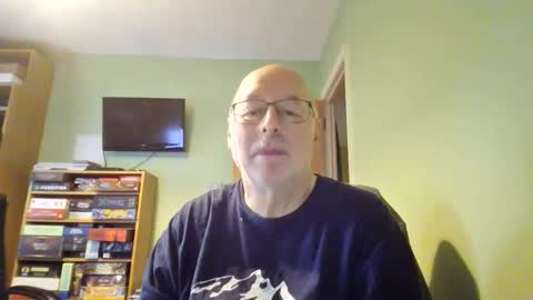 Snapshot of dutchunclejohn chatting on 10/31/25, 01:56 DutchUncleJohn online show from 10/31/25, 01:56