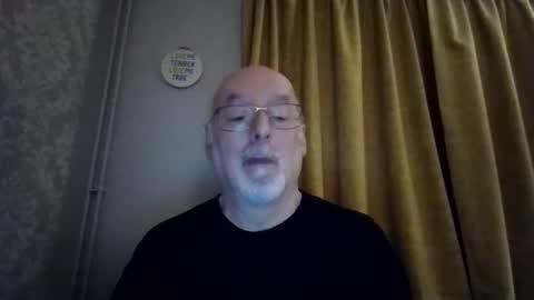 Snapshot of dutchunclejohn chatting on 02/05/26, 01:43 DutchUncleJohn online show from 02/05/26, 01:43