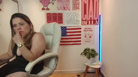 Dulce online show from 11/11/25, 07:03