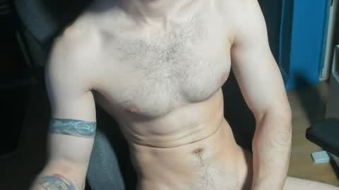 Snapshot of dvss_908 chatting on 05/15/26, 10:06 turkish hot boy online show from 05/15/26, 10:06