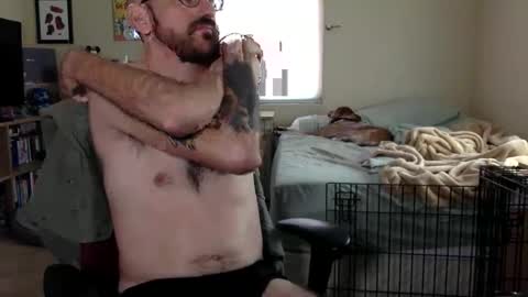 dwdw59 online show from 11/14/25, 08:07