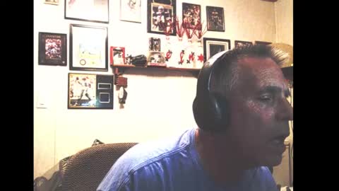 Snapshot of dwinmontana chatting on 10/10/25, 04:33 dwinmontana online show from 10/10/25, 04:33