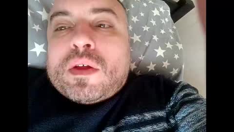 Snapshot of dwizziz chatting on 10/10/25, 08:46 Ivan online show from 10/10/25, 08:46