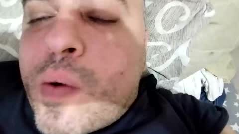 Snapshot of dwizziz chatting on 05/06/26, 11:54 Ivan online show from 05/06/26, 11:54
