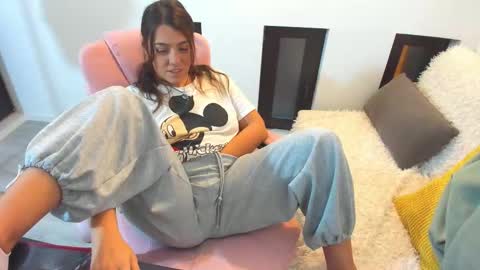 dayana online show from 12/03/25, 05:26