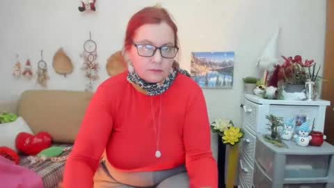 Dyanne online show from 02/09/25, 02:07