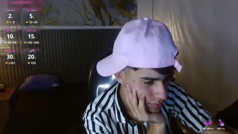 dyla_n18_ online show from 09/11/25, 10:21