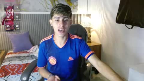 dyla_n18_ online show from 09/21/25, 10:00