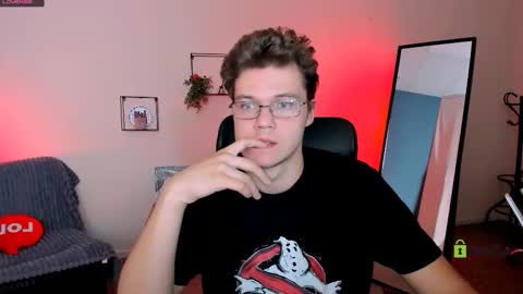 dylan_bold online show from 09/28/25, 08:36