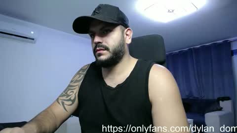 Dylan Dom  online show from 10/19/25, 10:21