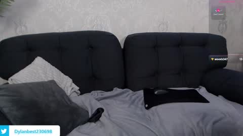 Dylan online show from 02/14/25, 09:34