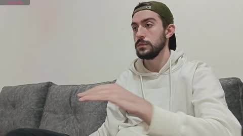 Dylan online show from 11/12/25, 06:52