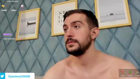 Snapshot of dylan_starxx chatting on 07/09/26, 10:58 Dylan online show from 07/09/26, 10:58