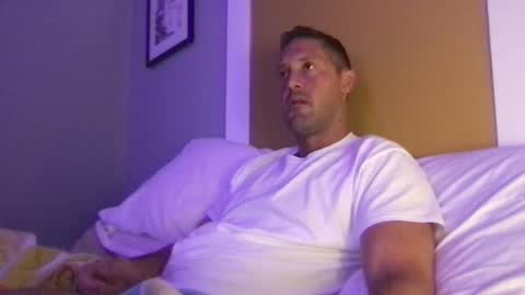 Dylans ThicK online show from 10/14/25, 04:13