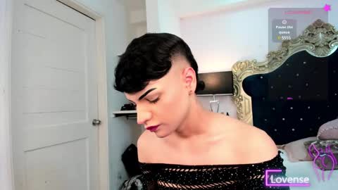 Snapshot of dylan_turner_ chatting on 02/25/25, 09:13 dylan_turner_ online show from 02/25/25, 09:13