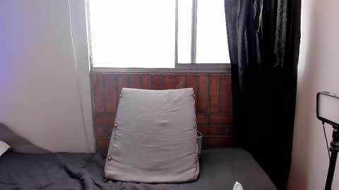 Dylan online show from 09/17/25, 01:13