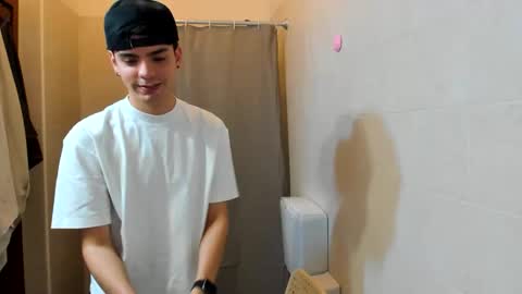 D Y L A N online show from 02/06/26, 06:44