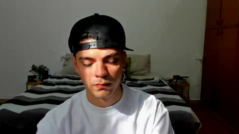 Snapshot of dylancruger chatting on 05/02/26, 02:55 D Y L A N online show from 05/02/26, 02:55