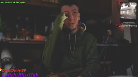 Snapshot of dylandaniel69 chatting on 01/16/25, 10:02 Dylan Daniel 7.8 online show from 01/16/25, 10:02