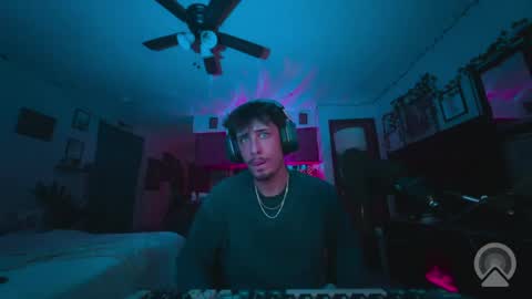 Dylan Daniel 7.8 online show from 05/03/26, 01:22