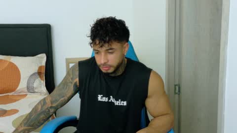 Snapshot of dylanrivera_ chatting on 04/23/26, 12:12 Dylan Rivera online show from 04/23/26, 12:12