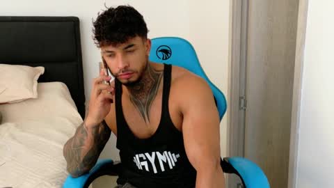 Snapshot of dylanrivera_ chatting on 05/10/26, 02:44 Dylan Rivera online show from 05/10/26, 02:44