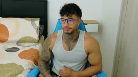 Snapshot of dylanrivera_ chatting on 06/17/26, 01:08 Dylan Rivera online show from 06/17/26, 01:08