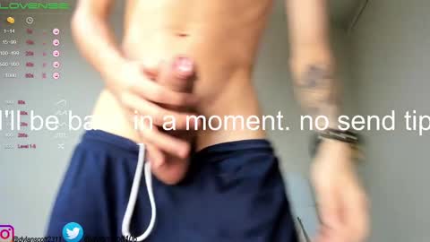 dylanscott_106 online show from 02/19/25, 10:09