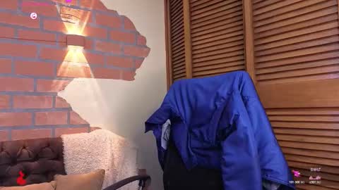 D Y L A N online show from 12/03/25, 10:08