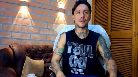 D Y L A N online show from 02/25/26, 02:21