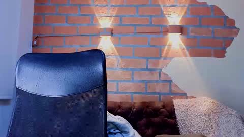 D Y L A N online show from 03/16/26, 02:39