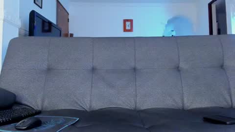 Snapshot of dylanstrong_ chatting on 01/17/25, 10:01 Dylann and Willy online show from 01/17/25, 10:01