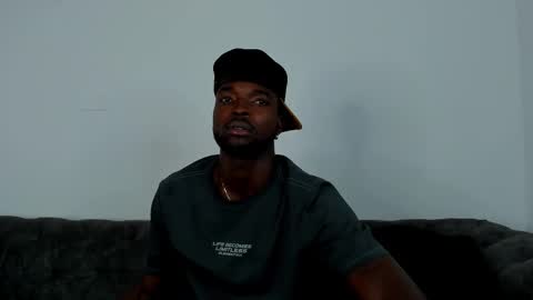 Dylan Taylor online show from 10/26/25, 03:45