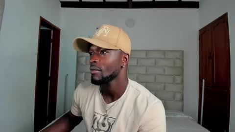 Dylan Taylor online show from 12/22/25, 12:35