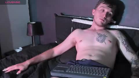 ---DYLAN--- online show from 12/16/25, 02:16