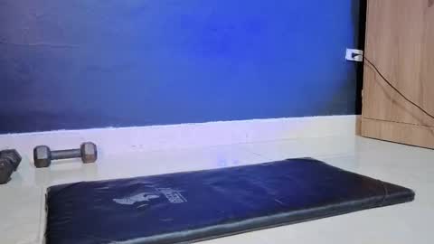 ---DYLAN--- online show from 03/10/26, 12:04