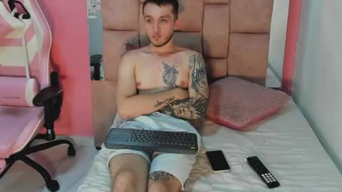 ---DYLAN--- online show from 04/28/26, 02:38