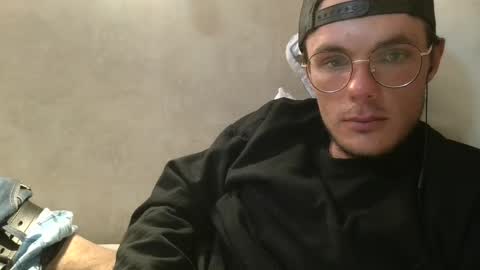 dylp400 online show from 02/15/25, 02:22