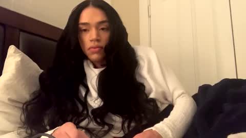 Snapshot of dynasty313 chatting on 01/16/25, 01:27 Dynasty online show from 01/16/25, 01:27