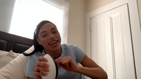 Snapshot of dynasty313 chatting on 03/01/25, 06:00 Dynasty online show from 03/01/25, 06:00