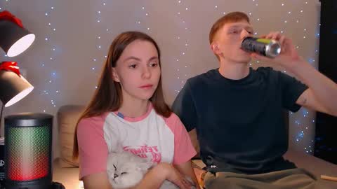Snapshot of dyrinda chatting on 02/16/25, 10:43 Julia and Dima online show from 02/16/25, 10:43